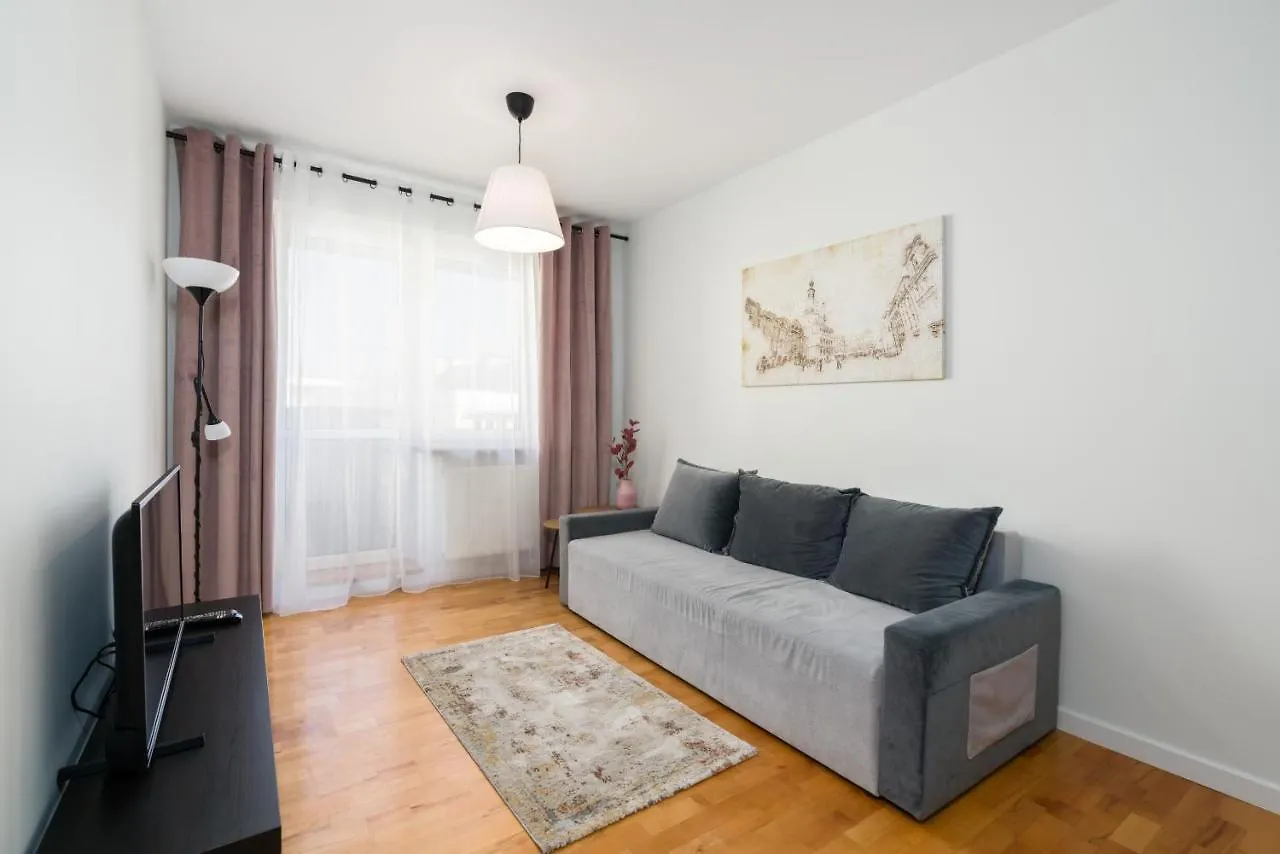 Poznań Apartment Katowicka by Renters 0*,