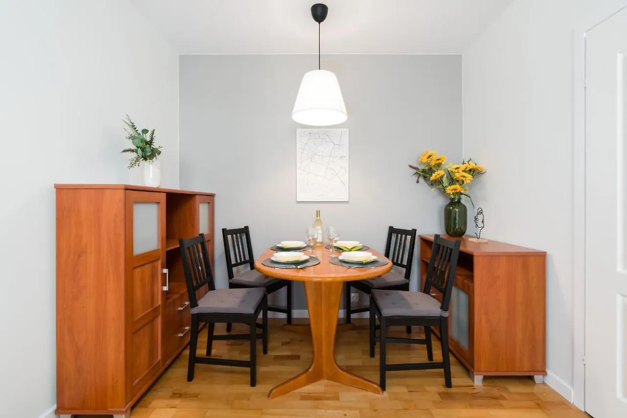 Poznań Apartment Katowicka by Renters