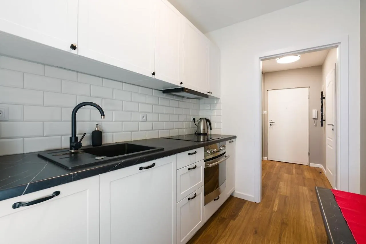 Poznań Apartment Katowicka by Renters 0*,  Polska