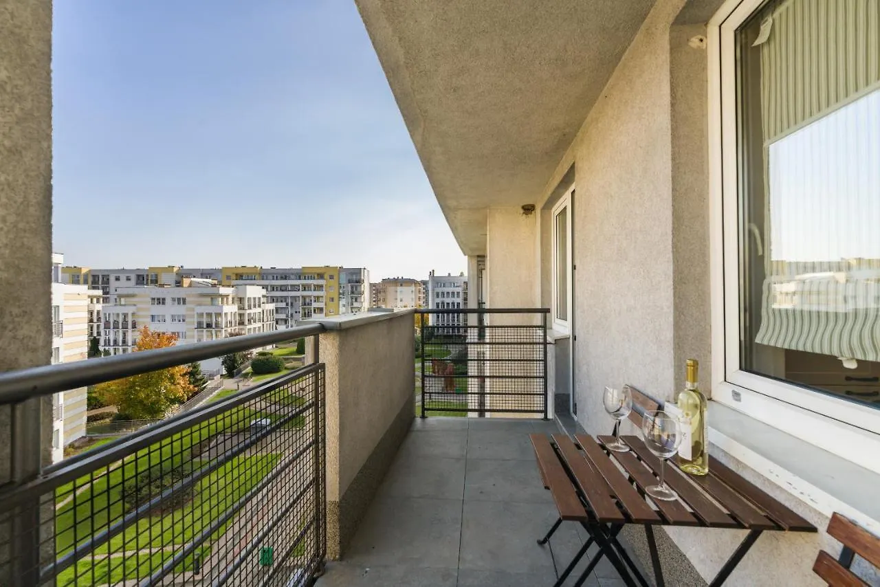 Poznań Apartment Katowicka by Renters